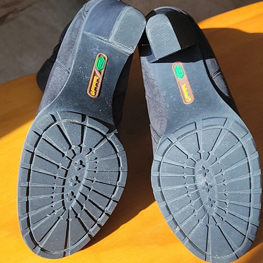 Timberland Women's Black Ankle Boots - Picture 7 of 11